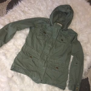 Tilly’s little girl green jacket
